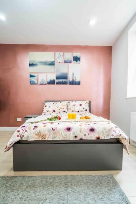 Апартаменты Beautiful Flat With Free Parking Бирмингем Экстерьер фото